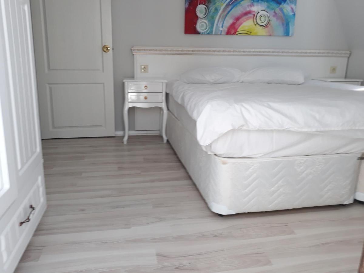Golden Spark Aparthotel Анталия Екстериор снимка
